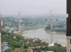 江阳区|鸿通翡翠滨江3室2厅2卫出售