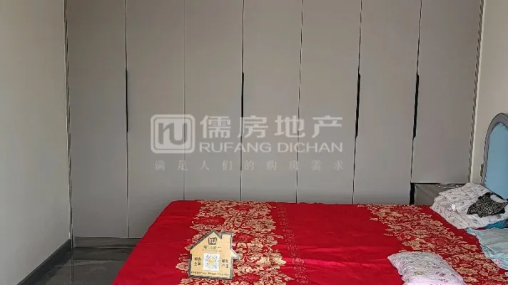 城市花园好户型，精装修，可随时入住