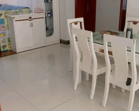宏福嘉苑3室2厅2卫朝南精装
