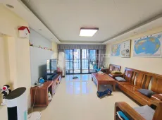 青山湖区|中凯蓝域5室3厅2卫出售