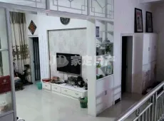 龙山县|供水新村4室2厅2卫出售
