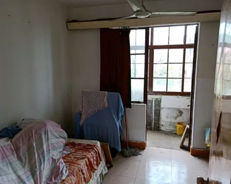 连云港老街2室1厅1卫精装