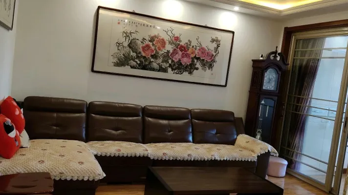 精装三居，拎包入住，带地下室，不带阁楼