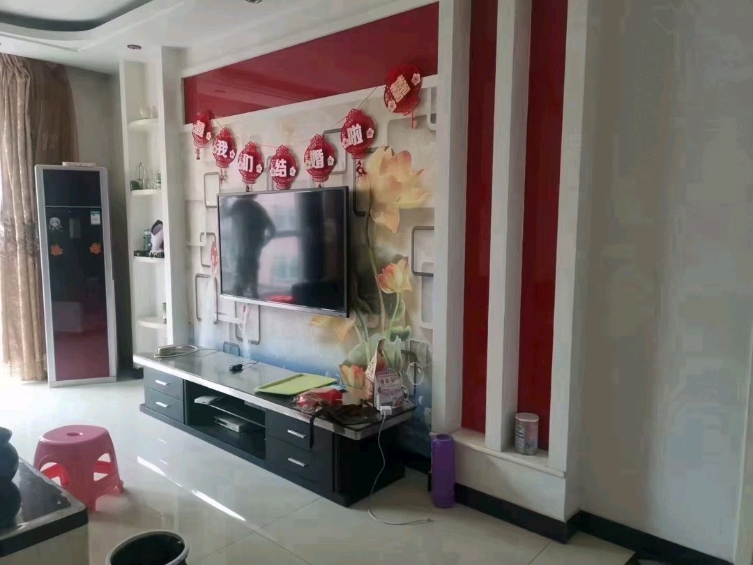 亲水嘉园,亲水嘉园电梯房好楼层，房东急售3