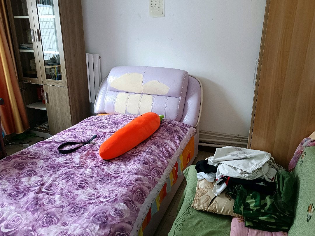 联社小区,晚上下班后可看房！联社小区两室两厅一卫10