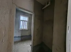 郾城区|泰威森林湖4室2厅2卫出售