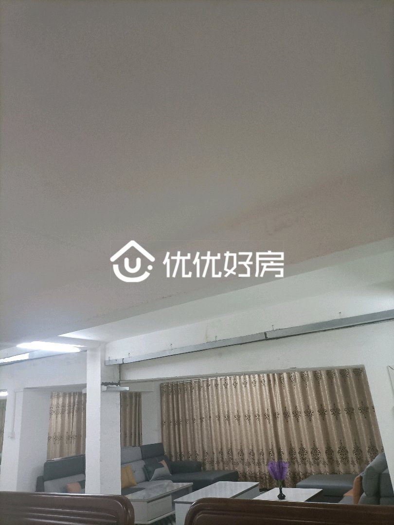 金川花园,适合卖家具，电器，做工作室，办公室。也可以小面积出租。2