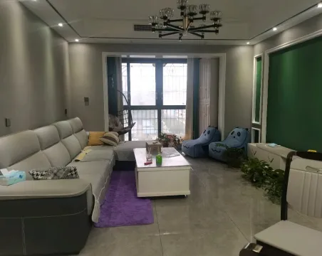 观澜尚品3室2厅1卫朝东北精装