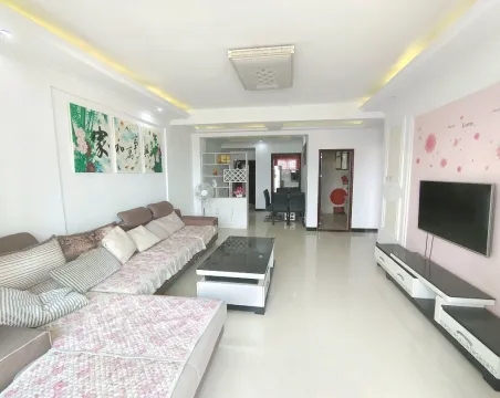 生源之春3室2厅2卫朝南北精装