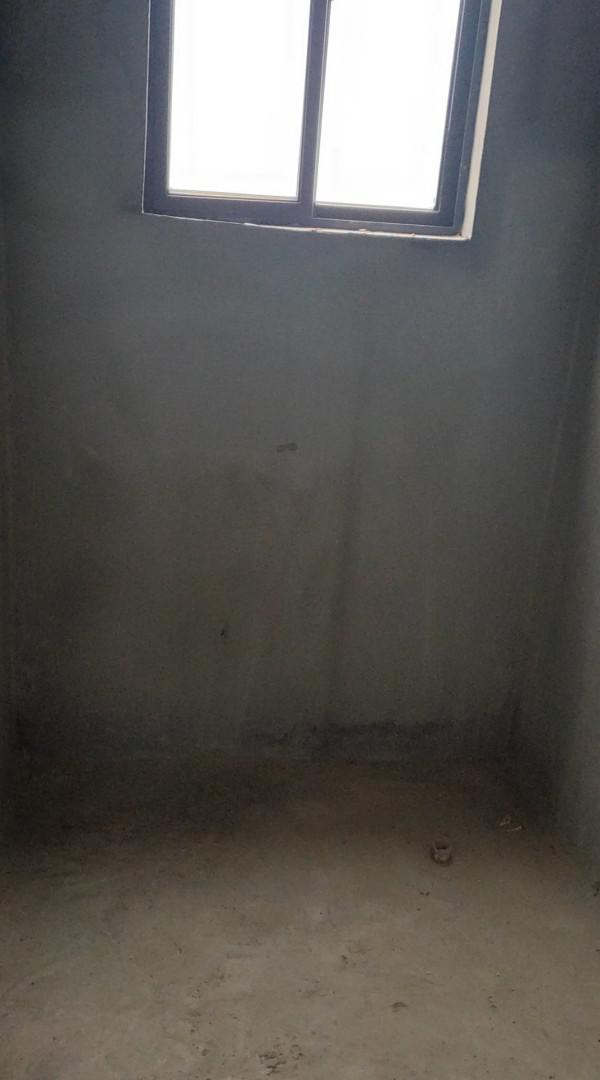 麒麟区南片区毛坯3室2厅2卫二手房出售5