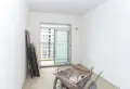 二环内南北通透毛坯现房，四房两厅两卫，诚心出售，老证税少。6