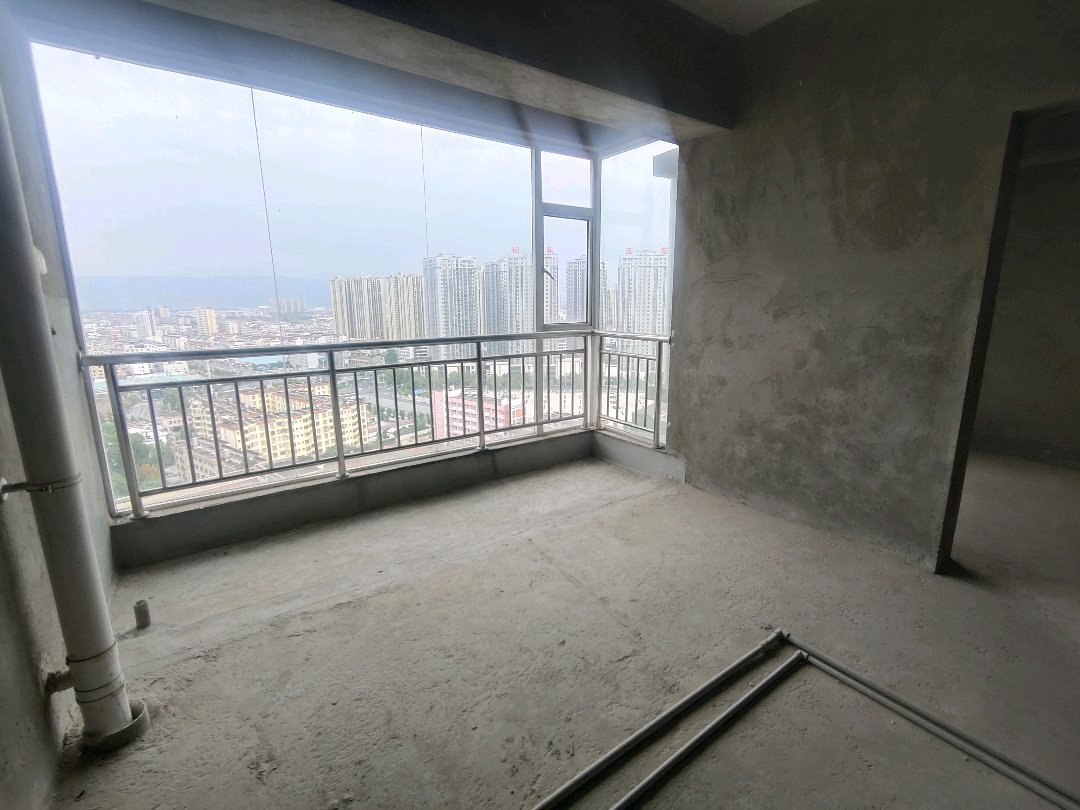 市中心，毛坯两室，朝东，诚心出售，-书苑彼岸二手房价