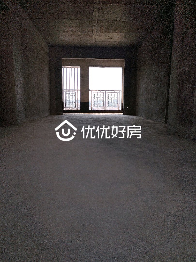 才子家园,一小旁边新建楼盘四室，黄金楼层光线好1