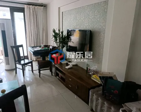 安居小区4室2厅2卫朝南普通