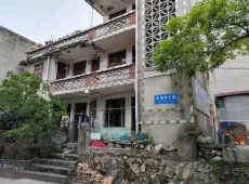 鹤城区|锦绣家园5室2厅2卫出售