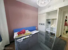 翠屏区|金凤凰B区1室1厅1卫出售