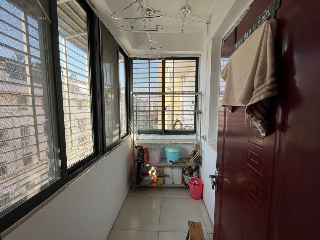 陆羽花园,陆羽花园中装三房出售9