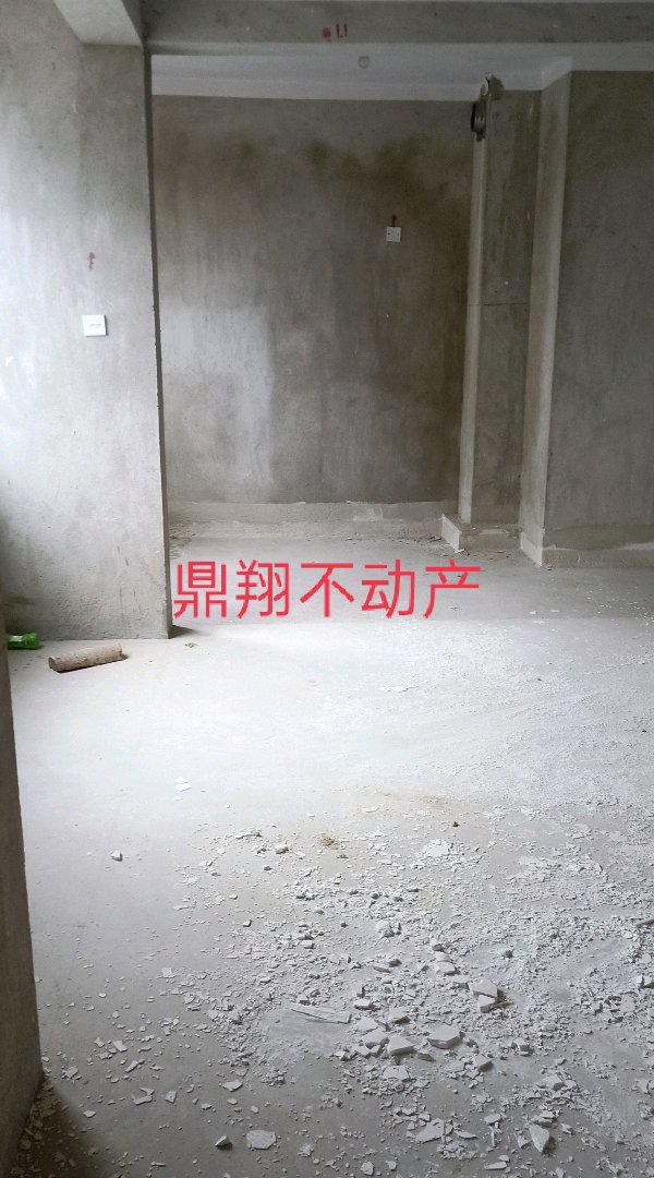 悦成御园,悦成御园大套诚心出售，2年外，车位另卖。7