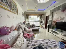 红花岗区|泓富花苑3室1厅2卫出售|买房租房佣金全返