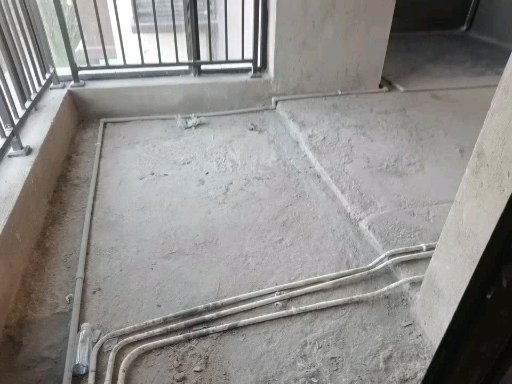麒麟区西片区毛坯4室2厅3卫二手房出售1