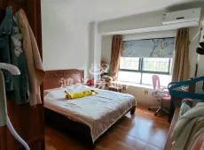 北流市|兴睦苑4室2厅2卫出租