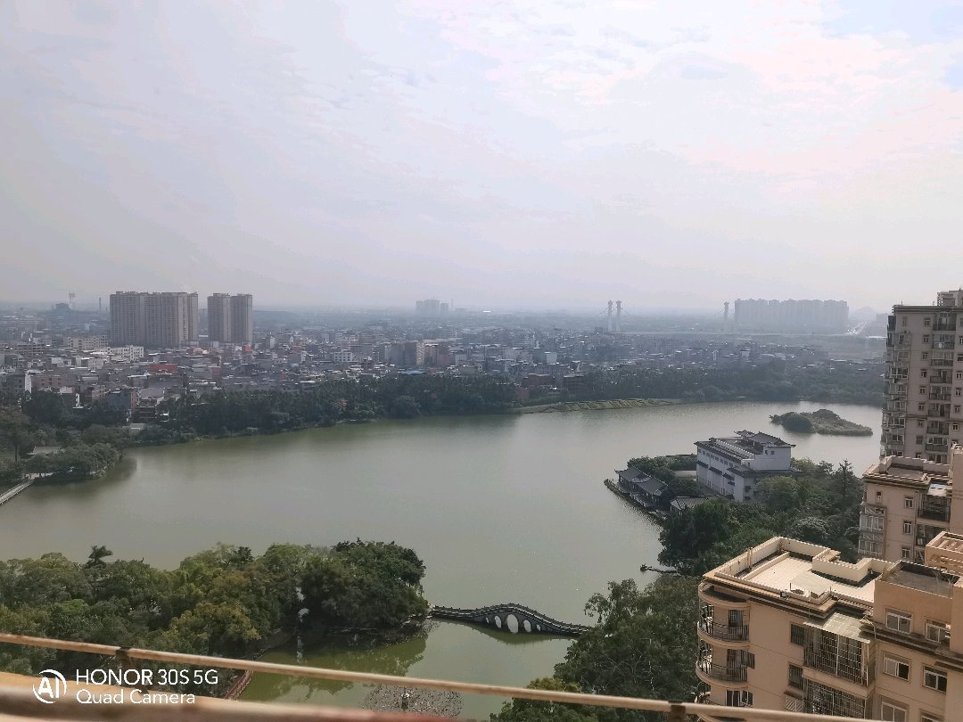 广汇东湖城,广汇东湖一线湖景房，无敌视野14