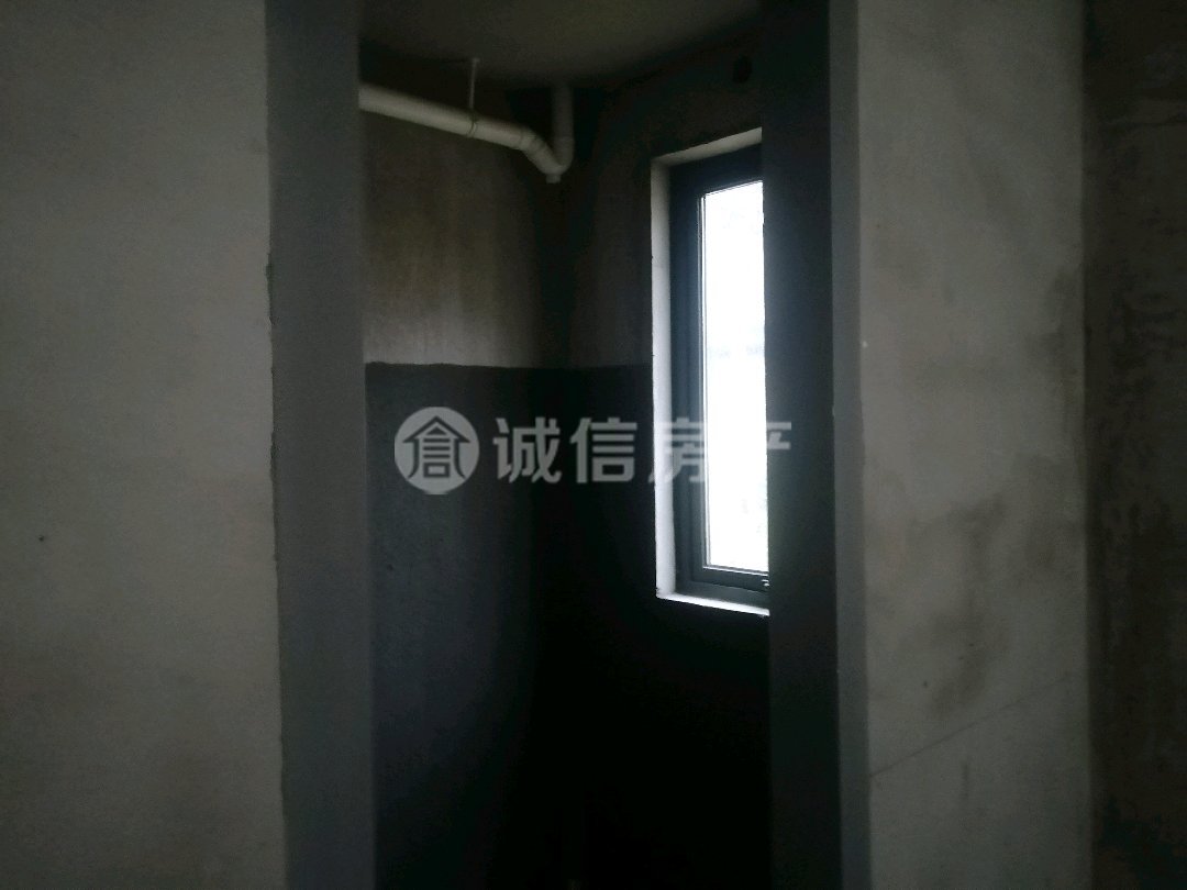 天元府,天元府 毛坯四室两厅两卫 一楼有院 房主诚心出售6