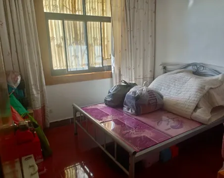 速8酒店3室2厅1卫精装