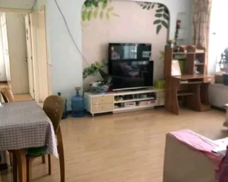 隆圣家园3室2厅1卫普通