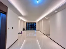 梅江区|保利公园壹号5室2厅3卫出售