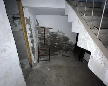宝石路1室1厅1卫普通