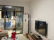 新建区|红谷峰尚4室2厅2卫出售