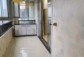 顶复精装修.送车位储藏室送家具家电证过二装修花30万.住半年9