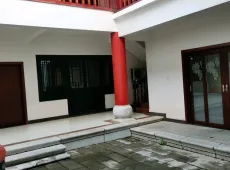 楚雄市|德运东区8室2厅3卫出售