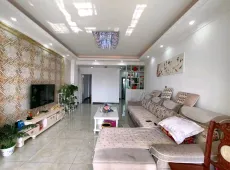 宁乡县|富贵世家3室2厅2卫出租