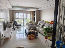 红塔区|时代广场3室2厅2卫出售