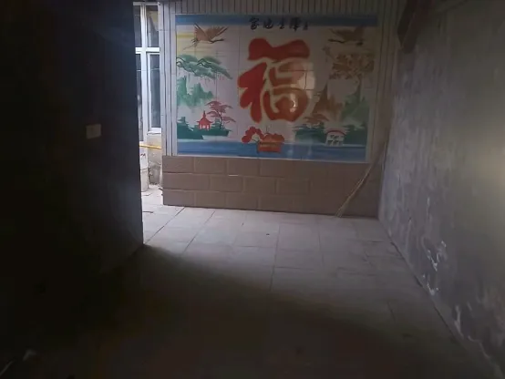梓童家园3室2厅1卫朝南普通房源图片