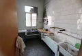 华南宿舍三室一厅一卫。5
