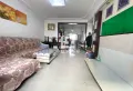 金泰步行街，底商上去三层半，满二，12