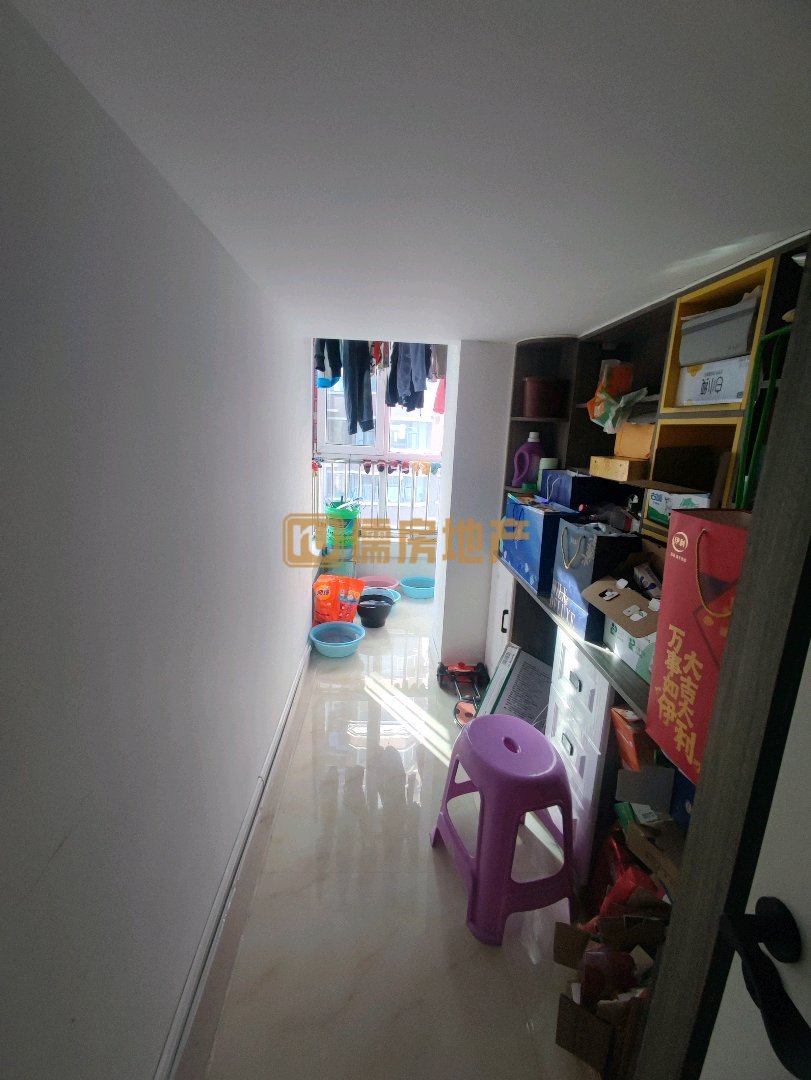 锦绣东城,树人小学附近二室精装，直接拎包入住，均价4600一平3