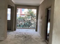 经开区|黄家湖小区3室2厅2卫出售