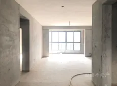 山阳区|和兴东方名城4室2厅2卫出售