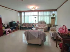 潜江市|劳动局住宿区4室2厅2卫出售