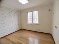 高港区|格林美郡3室2厅2卫出售
