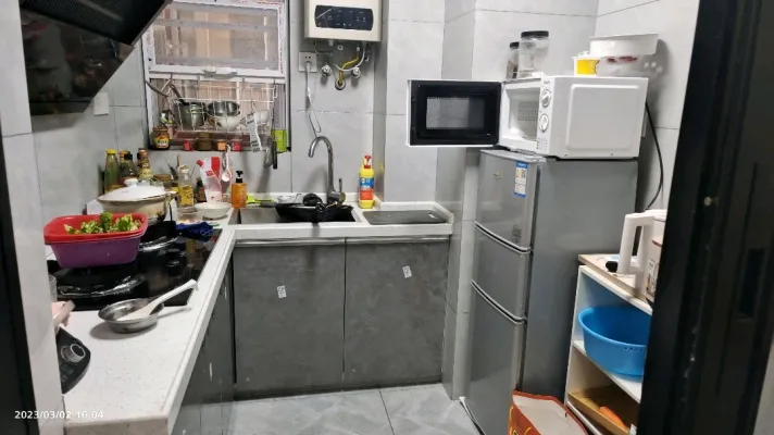 新八中旁 经典精装小两房 南北通透
