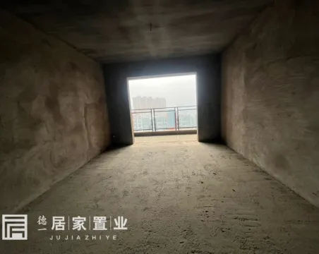 御景豪庭4室2厅2卫毛坯