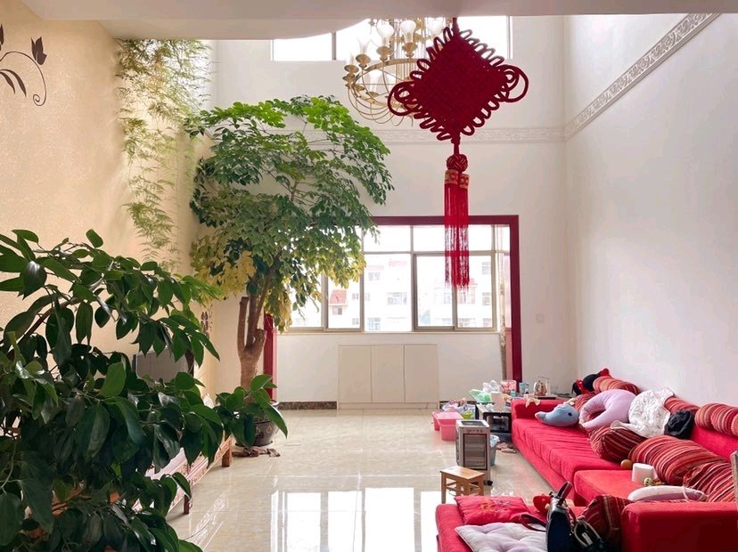 麒麟区东片区精装5室2厅2卫二手房出售4