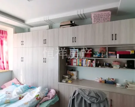 明珠御苑3室1厅1卫精装
