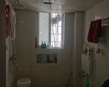 林农小区3室2厅1卫朝南精装
