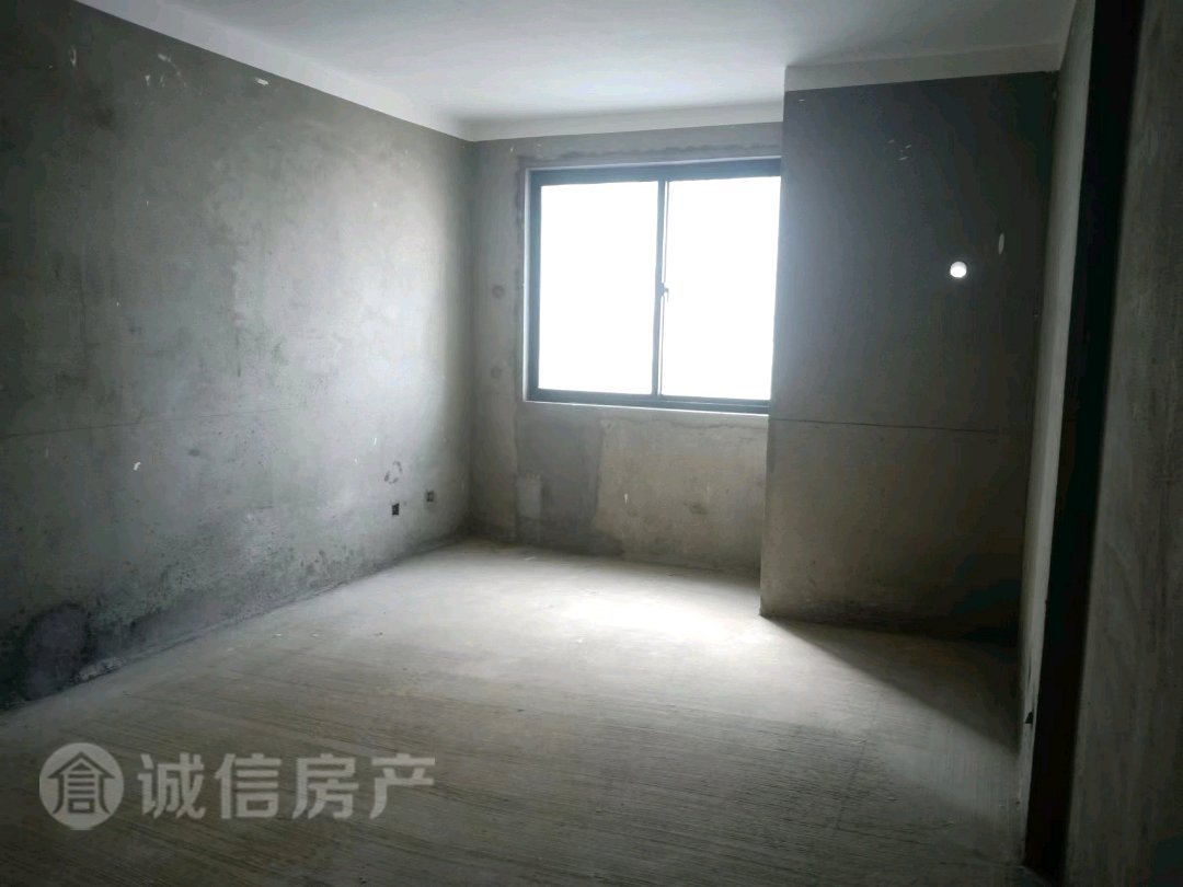 CBD万达广场,万达CBD毛坯三室两厅两卫双阳台满二东户繁华地段雪枫十一中4